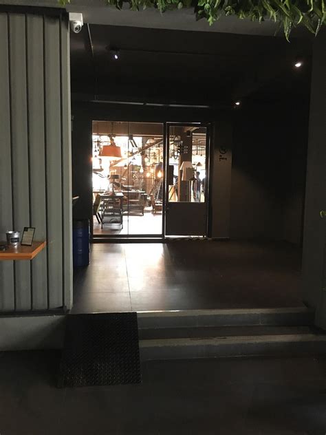 THA CITY LOFT HOTEL BY TH DISTRICT (Bangkok) - Hotel Reviews, Photos ...