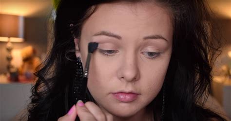 Image result for Make Up Tutorial Blau