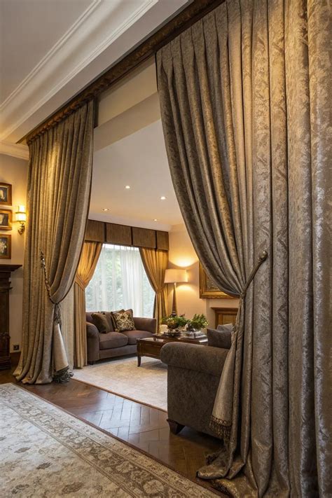 Chic Wall Ideas to Refresh Your Living Space - Light and Layer