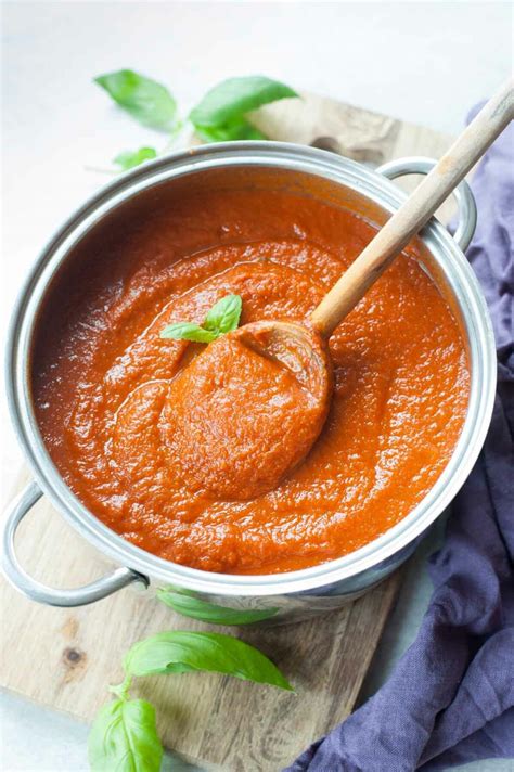 The best vegetarian spaghetti sauce (meatless tomato sauce) - Everyday ...