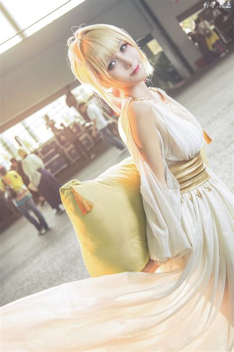 Stunning Saber Cosplay