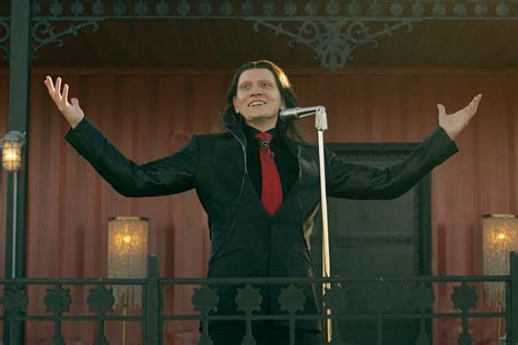 Who is Calypso in Twisted Metal? Anthony Carrigan's Role Explained