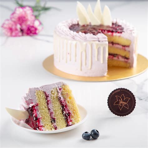 Vanilla Berry Melange Cake | Vanilla Cake | Vanilla Sponge Cake | Order ...