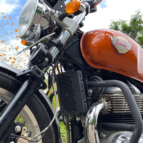 Royal Enfield Interceptor 650 Radiator Guard - Autoengina – autoengina.com