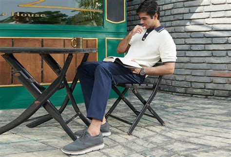 Buy Mens Dress Sneakers Online | 40% Off | Neemans