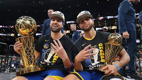 Stephen Curry pens encouraging two-word message as Klay Thompson passes ...