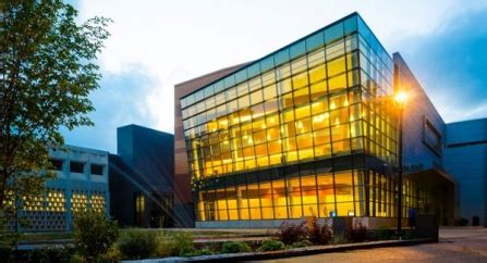 Research Facilities - Department of Electrical Engineering - University ...
