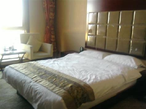 FUHAI HOTEL (Yanchi County) - Motel Reviews & Photos - Tripadvisor