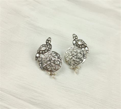 Is Sterling Silver Magnetic?