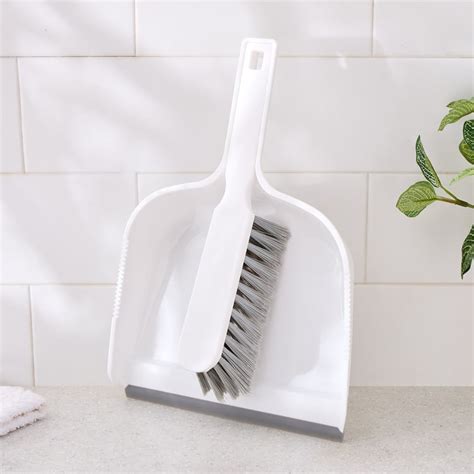 Buy Indus Reno 2Pcs Polypropylene Dustpan and Brush Set from Home ...