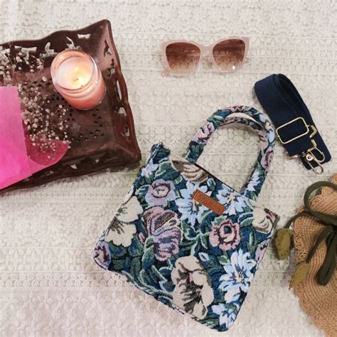 Floral Weave Mini Sling Bag – Ekamph