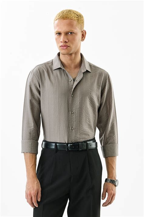 Buy Men's Slim Fit Textured Luxe Shirt Online | Snitch – SNITCH