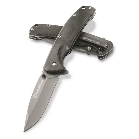 Smith & Wesson Velocite Spring Assisted Folding Knife | Sportsman's Guide