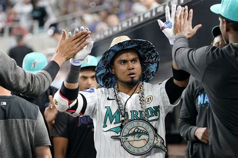 What happened to Luis Arraez? Marlins star offensive slugger reportedly ...
