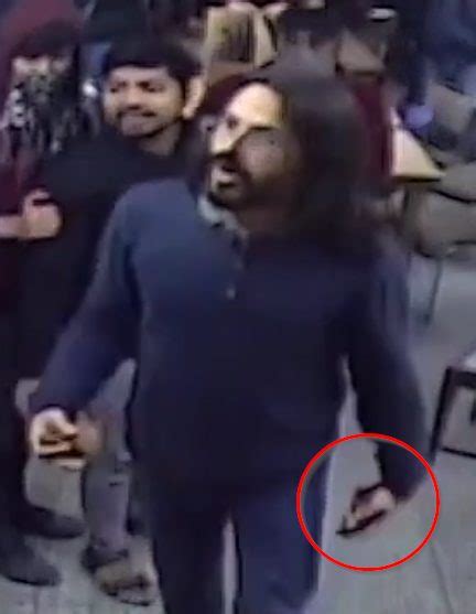 Fact Check: Channels Reported a 'Stone' in Jamia Student's Hand – But ...