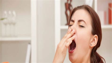 Health Tips: ঘন ঘন হাই তুলছেন? হালকা ছলে নেবেন না! জেনে নিন, বেশি হাই ...