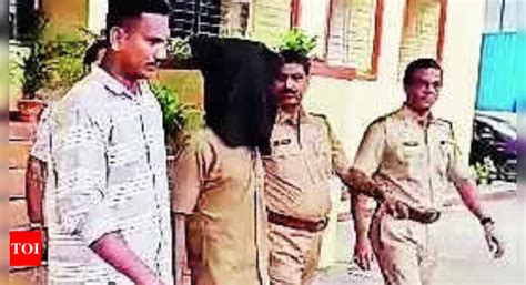 Mumbai Murder News: Auto driver arrested in Mumbai for killing 17-year ...