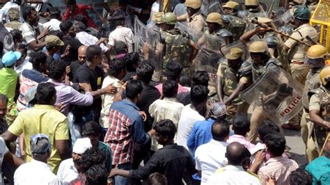 Tamil Nadu govt forms panel to probe Tuticorin violence during Sterlite ...