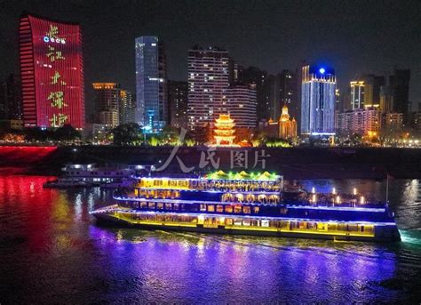 湖北宜昌：文旅消费“新夜态”激发经济活力-人民图片网