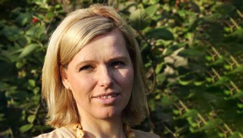 Wenn alte Verletzungen die Partnerschaft vergiften | radio horeb Leben ...