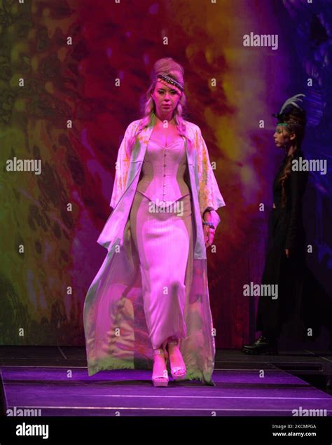 Phabrik art hi-res stock photography and images - Alamy