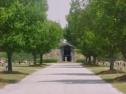 Quinn-Mcgowen Funeral Home - Funeral Home Pages