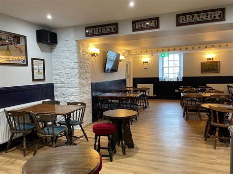 CONON HOTEL (Dingwall) - Specialty Hotel Reviews, Photos, Rate ...