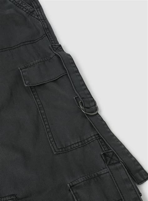 Buy Girls Slim Fit Cargo Trousers Online at just Rs. 999.0 ...