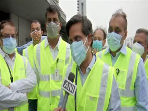 1,50,000 doses of Russian COVID vaccine Sputnik V reach Hyderabad