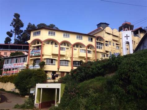 HOTEL BLUE HILLS (Coonoor) - Hotel Reviews & Photos - Tripadvisor