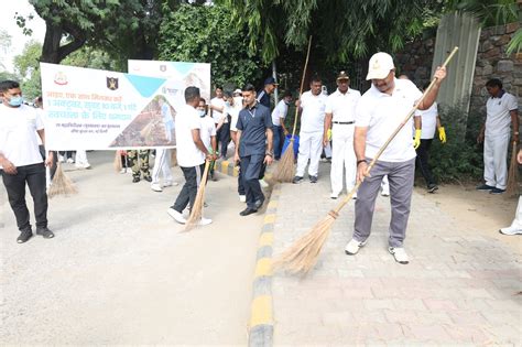 Swachhta Hi Sewa campaign: BSF troops participate in nationwide ...