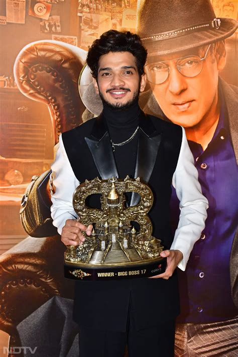 बिग बॉस 17 के विनर बने मुनव्वर फारूकी, फिनाले में नज़र आए सुनील शेट्टी ...