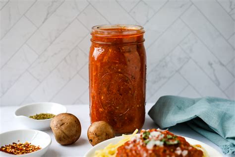 Meatless Spaghetti Sauce - I Heart Vegetables