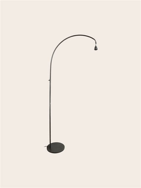 Caravane: interior decoration, sofa, lighting, tableware