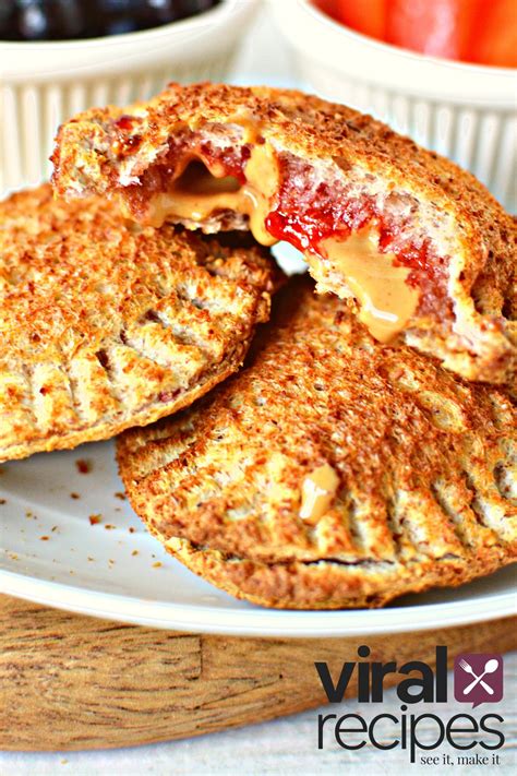 Fried Peanut Butter And Jelly Sandwich