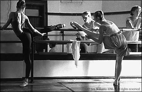 Flex Ballet Yoga 的图像结果