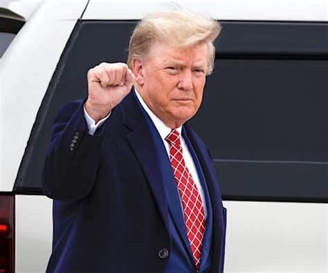 Trump: Newsmax 'Really Going Up Like a Rocket Ship' | Newsmax.com