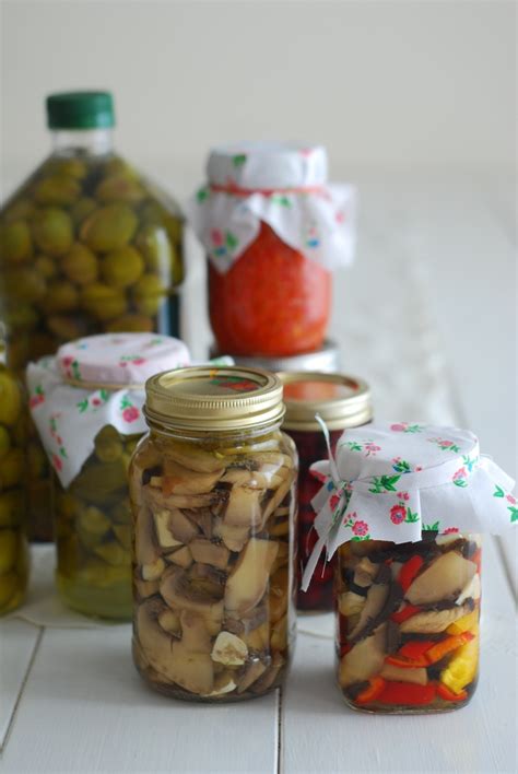 Mantar Tarifleri, Yesil zeytin, kirma zeytin tarifi | SOFRAMIZ.com
