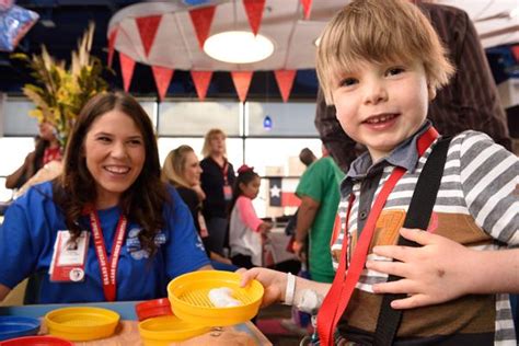 Child Life Department Child Life Zone | Texas Children's