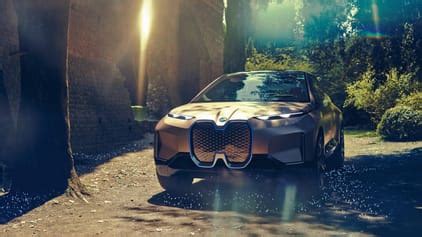 The Vision iNext is BMW's first level 3 autonomous car | Top Gear