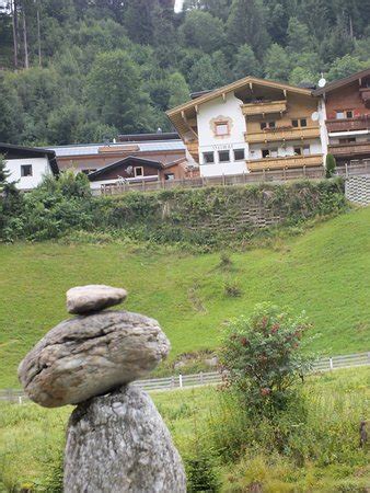 HAUS HEIMAT HOCHSTAFFL (Gerlos, Tirol) - Apartment Reviews & Photos ...