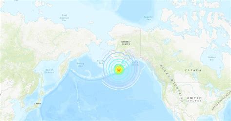 Earthquake of 8.2 magnitude hits Alaskan Peninsula, triggers tsunami ...