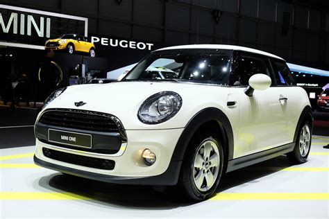 MINI One Geneva (2014) - pictures & information