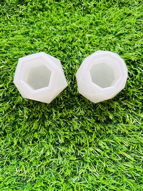 2 pc T-light with Planter mould – Jinalresinstudio