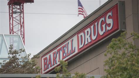 Bartell Drugs in Seattle's University Village closing in January ...