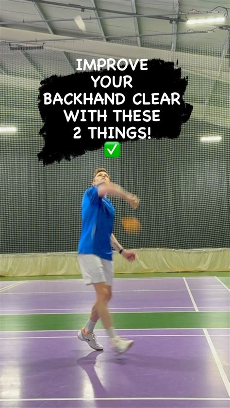 Backhand Clear Badminton 的图像结果