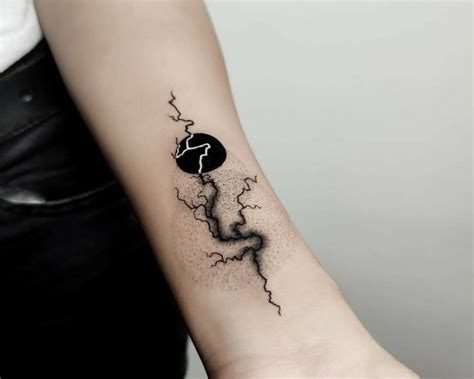 lightning tattoo ideas for guys