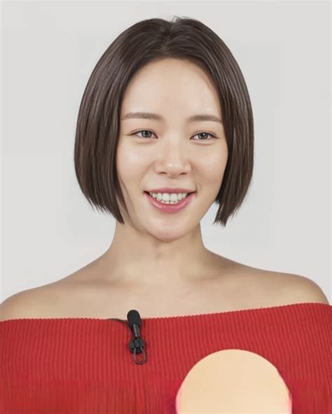 South Korean Actor Hwang Jung-eum Faces Backlash for Embezzling $3 ...