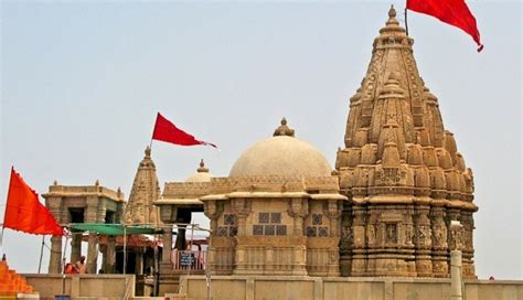 12 Major Temples Of Gujarat You Must Visit - lifeberrys.com