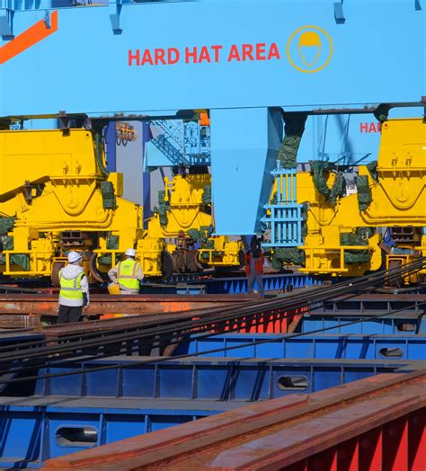 APM Terminals Pier 400 double ISO certification - APM Terminals